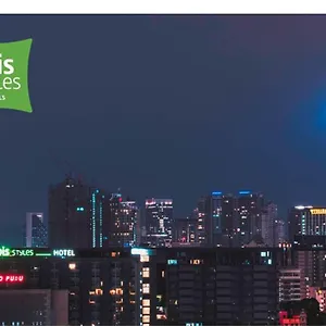 Otel Ibis Styles Fraser Business Park